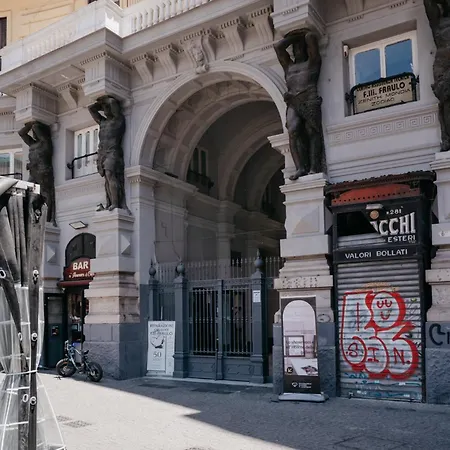 Lejlighed Un Posto Al Duomo Napoli