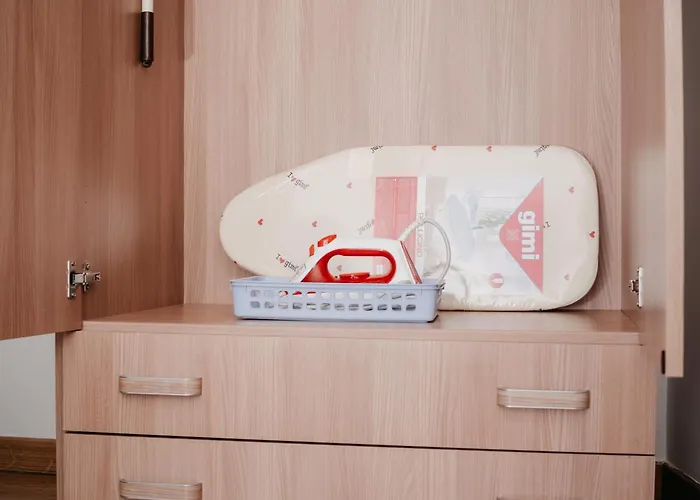 Un Posto Al Duomo נאפולי